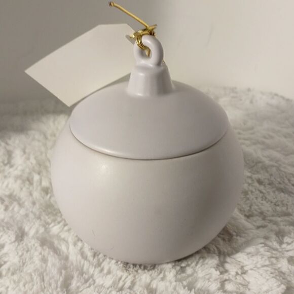 HoHoHo Y'all Mint Chip Hot Cocoa Christmas Ornament Candle - Picture 5 of 7